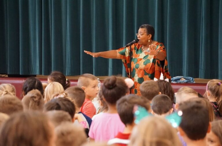 ሺላ አርኖልድ