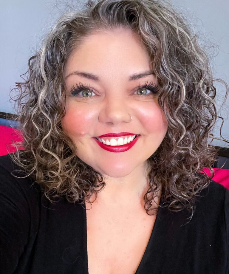 ዶክተር ኬሲ ካትሪን ሙር