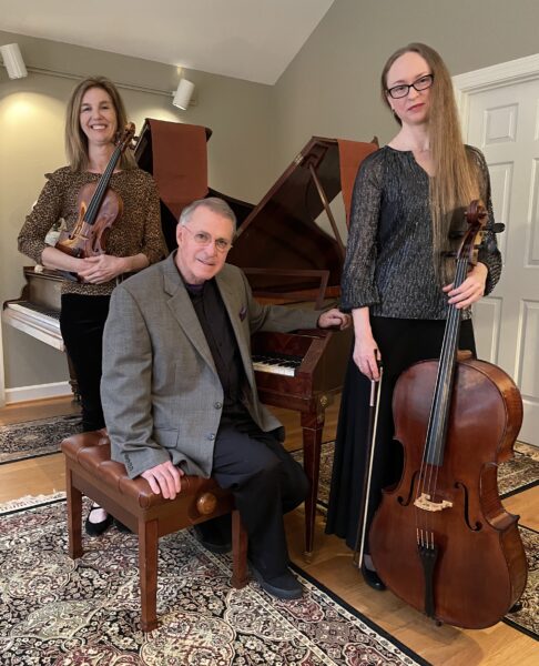 Trio Niche 2